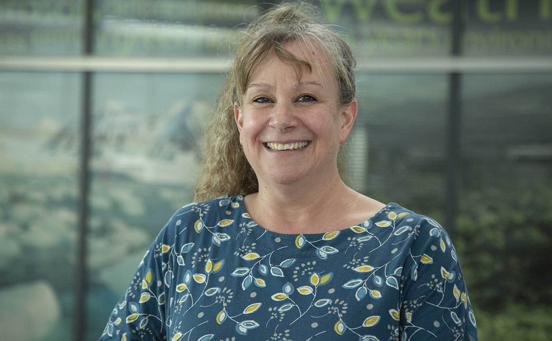 A corporate headshot of Elizabeth Harris, Met Office Programmes Director.