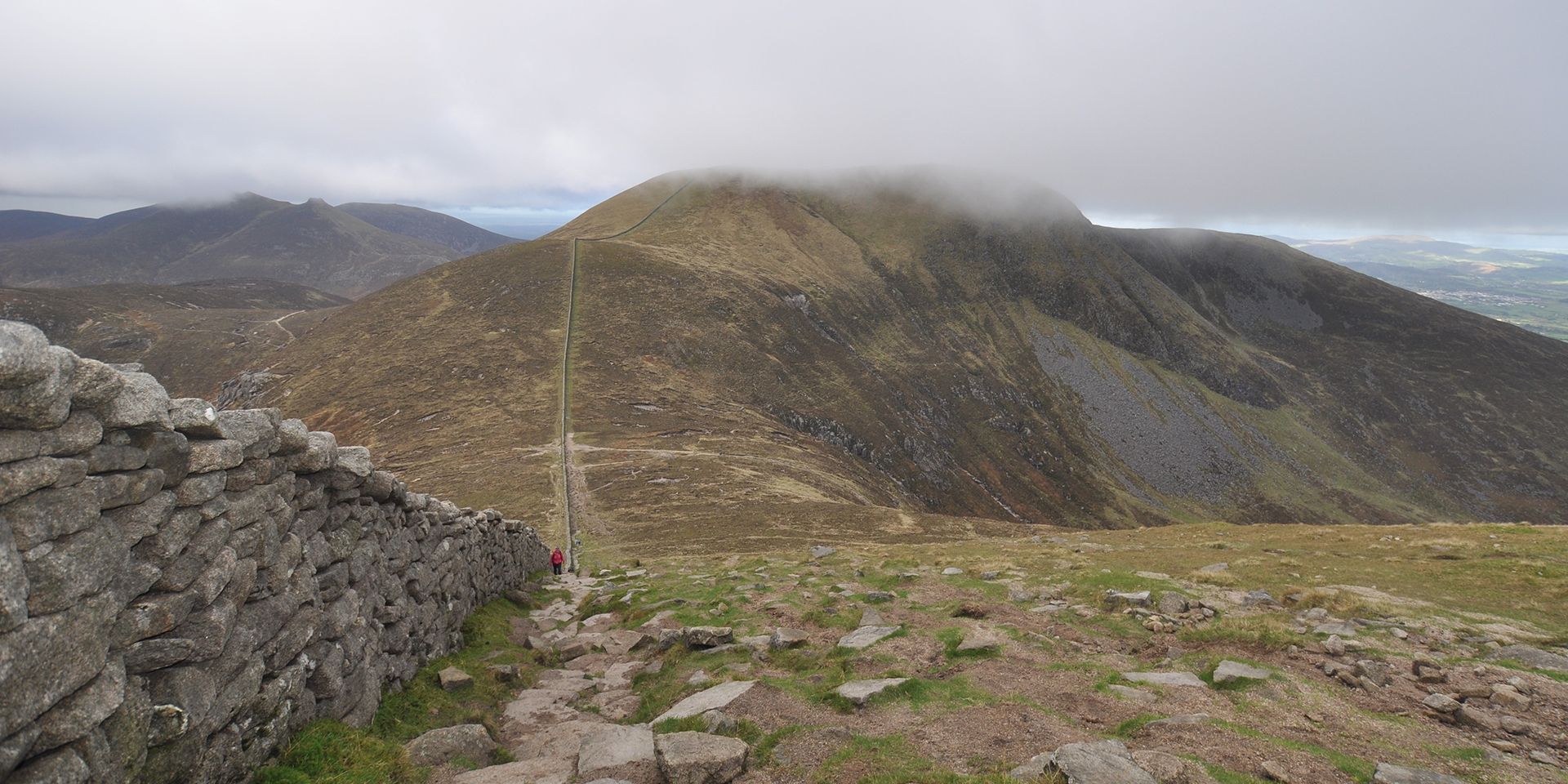  Cloudy skies in the Mourne Mountains