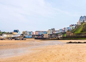 coastal-scene-adobestock_360742697