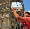 construction-worker-in-israel