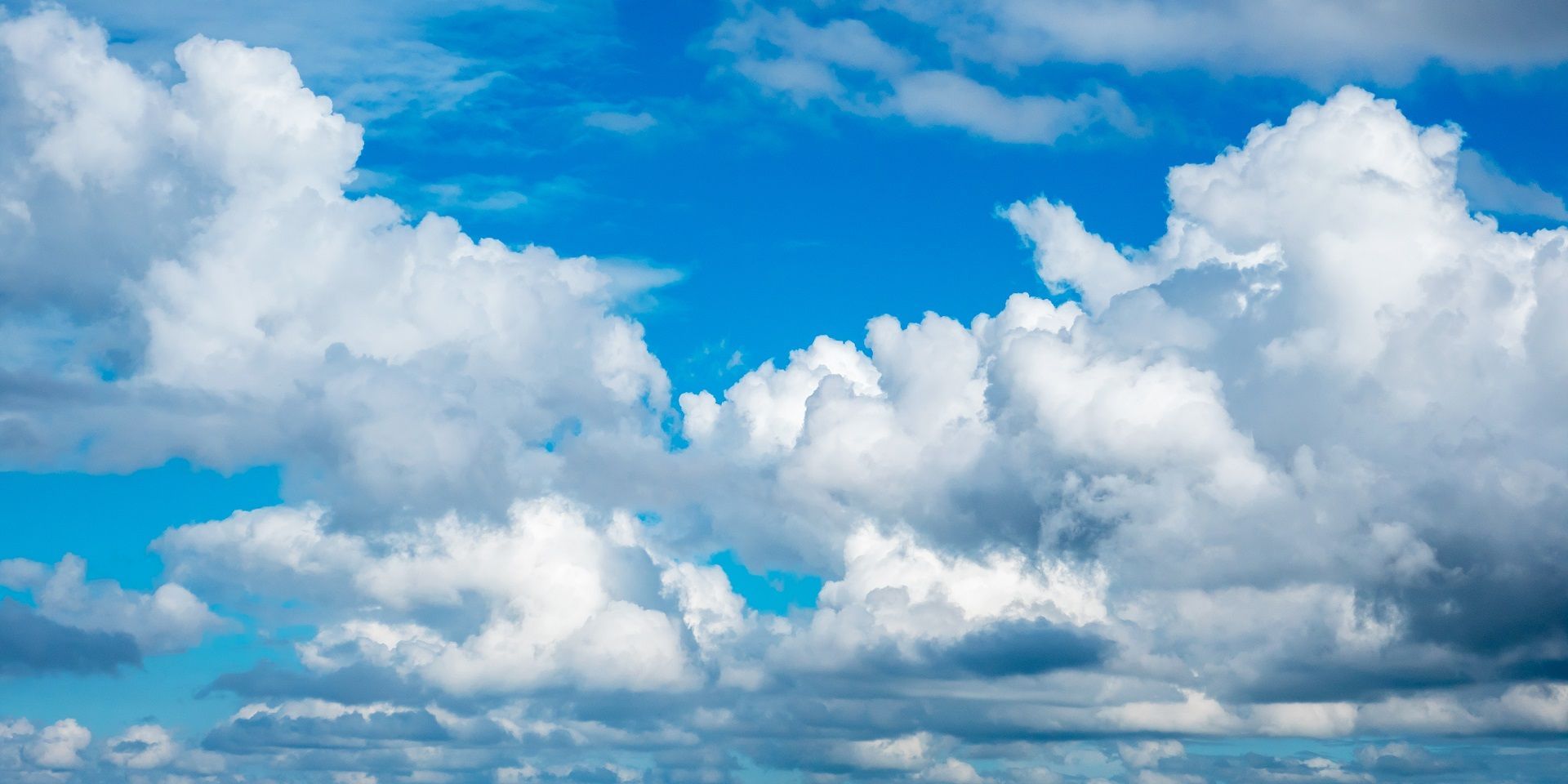cumulonimbus-clouds