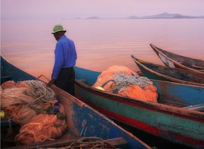 fishing-boats-on-mfangano-island-kenya