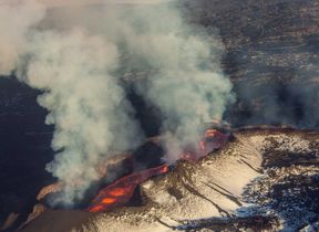 iceland-volcanic-eruption