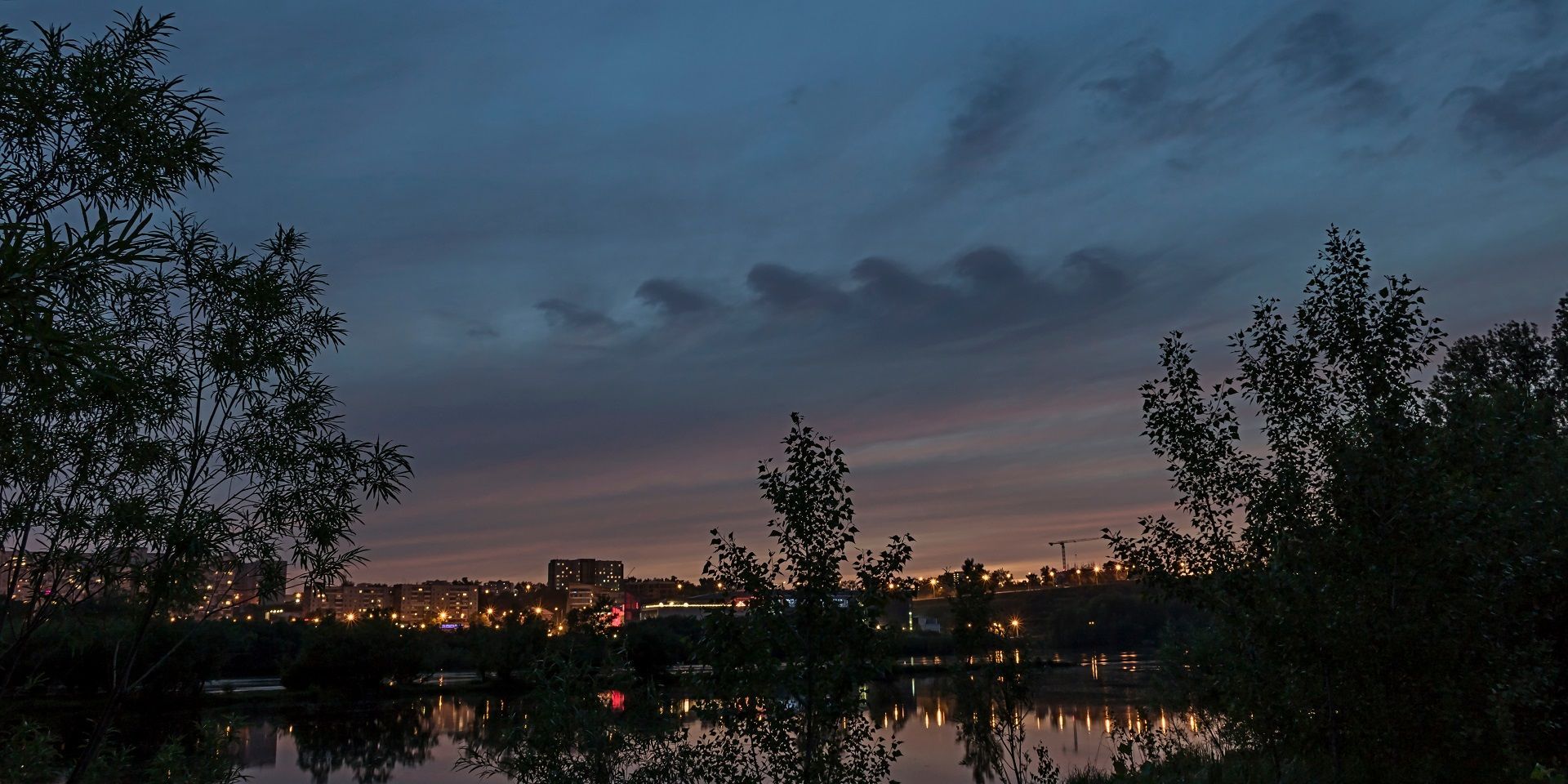 Kelvin-Helmholtz clouds