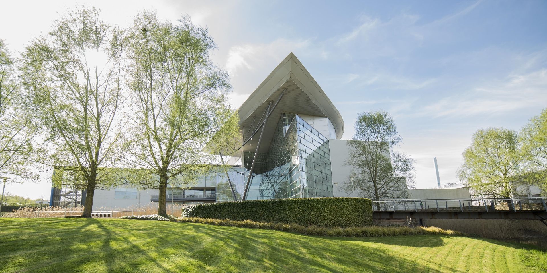 met-office-hq-in-day