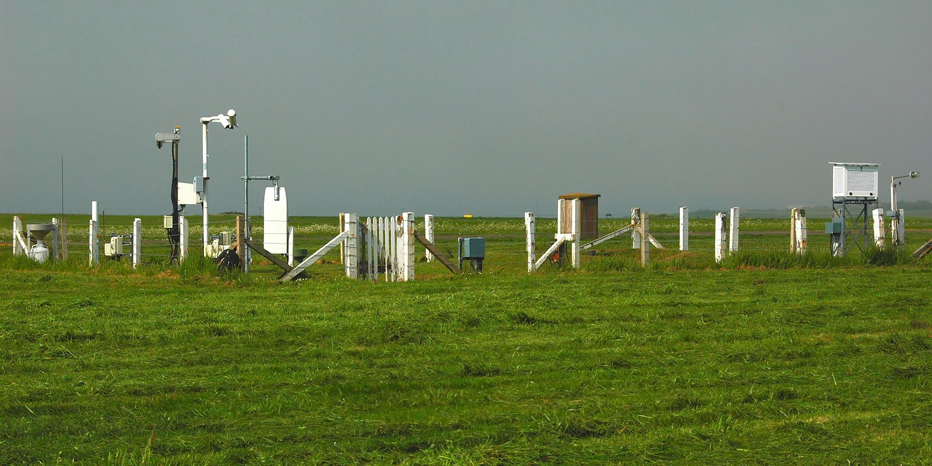 met-office-weather-station.-uk