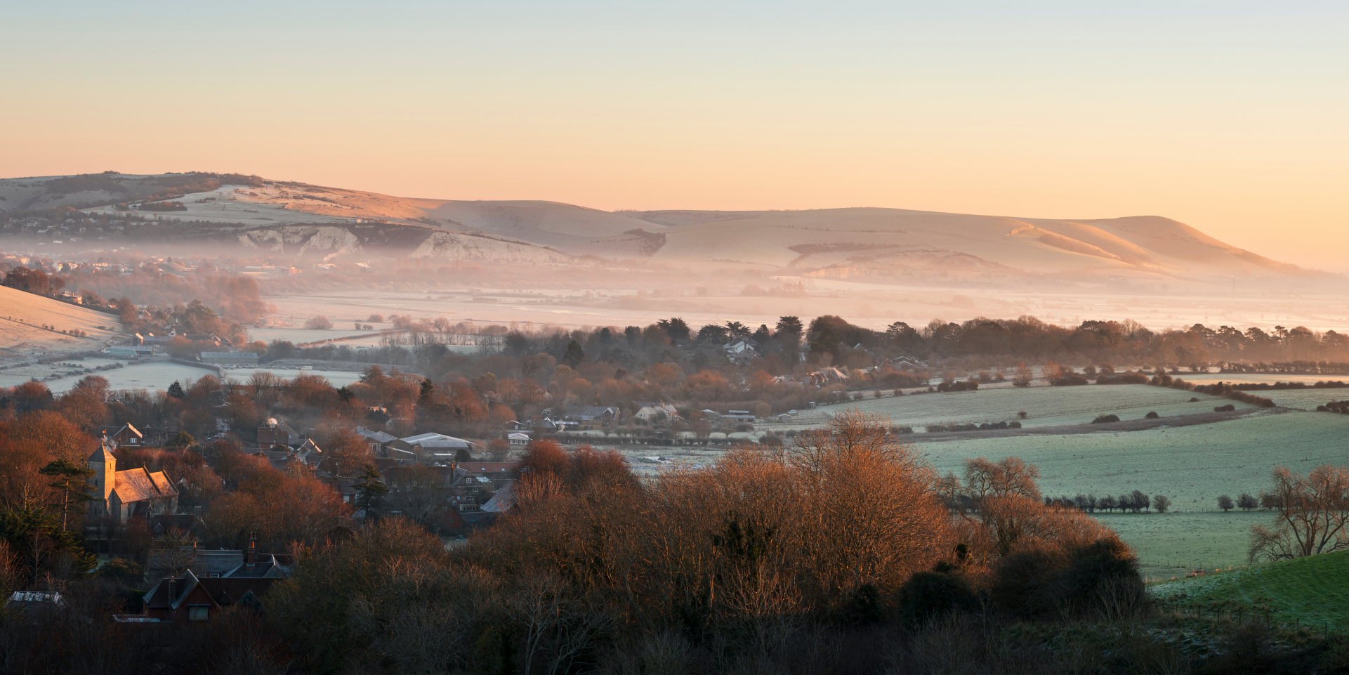 mist-and-frost-over-a-valley