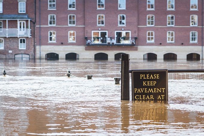 rain--york-flood-dec-2013