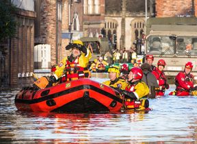 rescue-teams-in-a-flooded-town