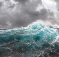 sea_wave_and_dark_clouds