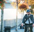 shutterstock_1304251684_cyclist