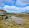 Dartmoor: Emsworthy Rocks (near Haytor), looking towards Holwell Lawn, Hound Tor and Greator Rocks