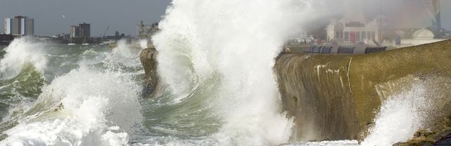 Red warning for wind issued as Storm Goretti approaches - Met Office