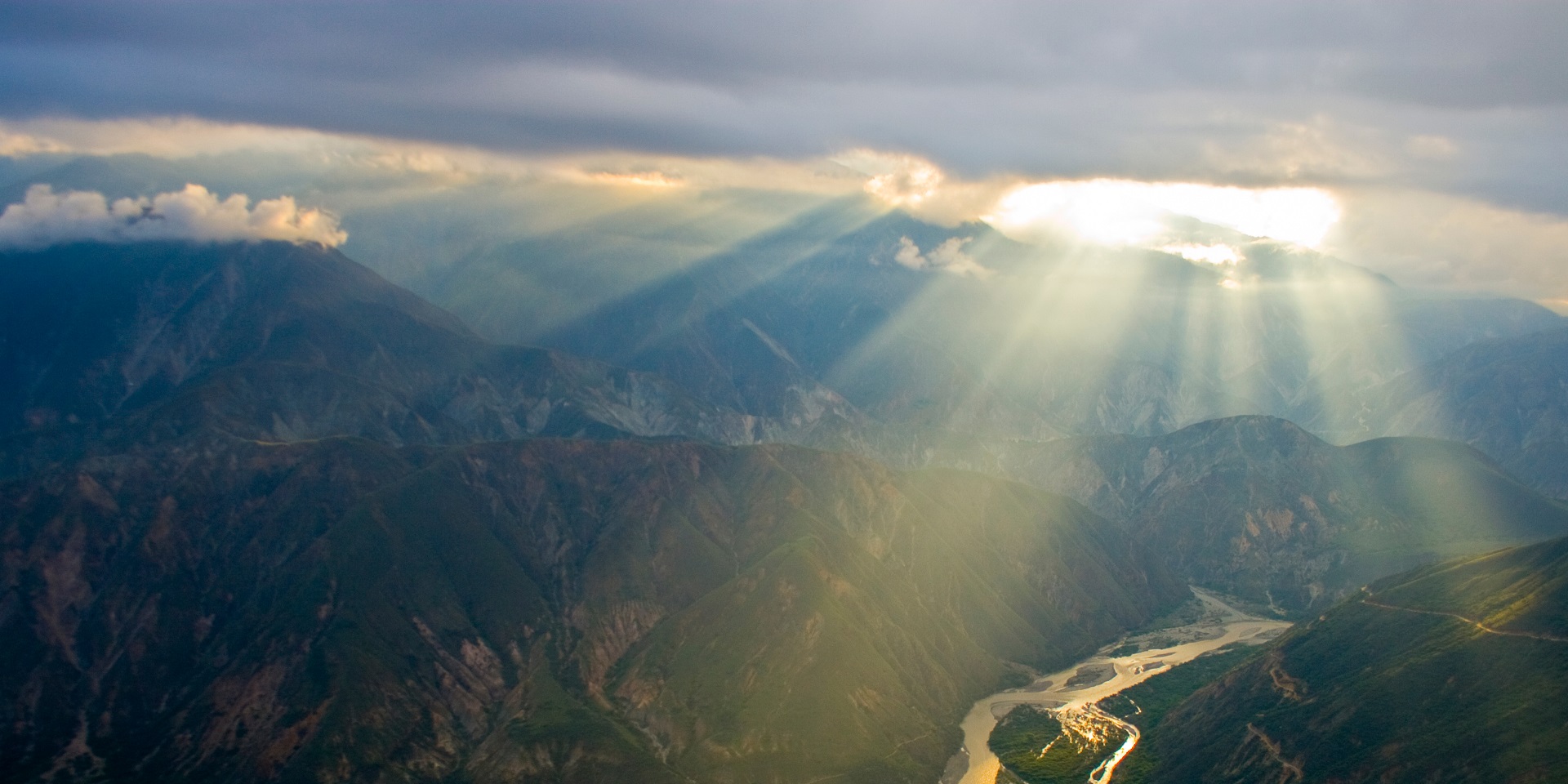 crepuscular rays met office met office surface charts