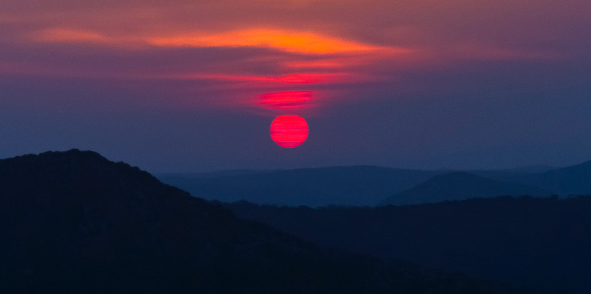 Red sky at night and other weather lore - Met Office