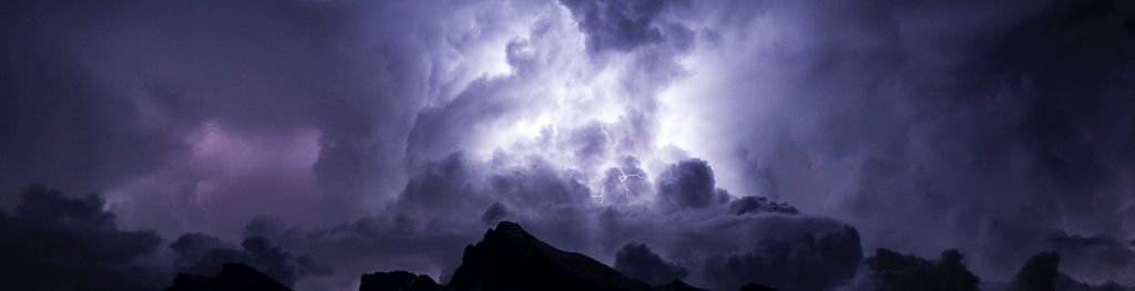 Apologise, but, can there be lightning without clouds sorry, does Something is. can there be lightning without clouds have